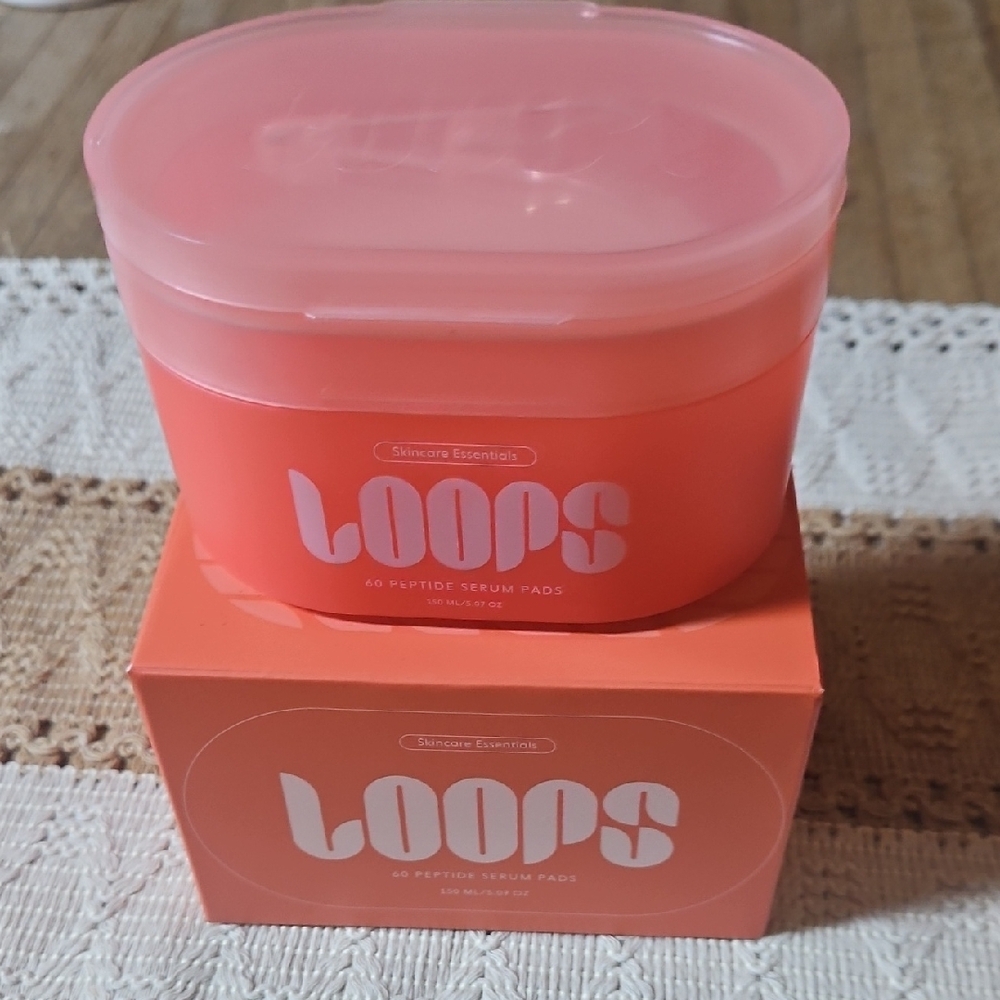 Loops Skincare Peptide Serum Pads